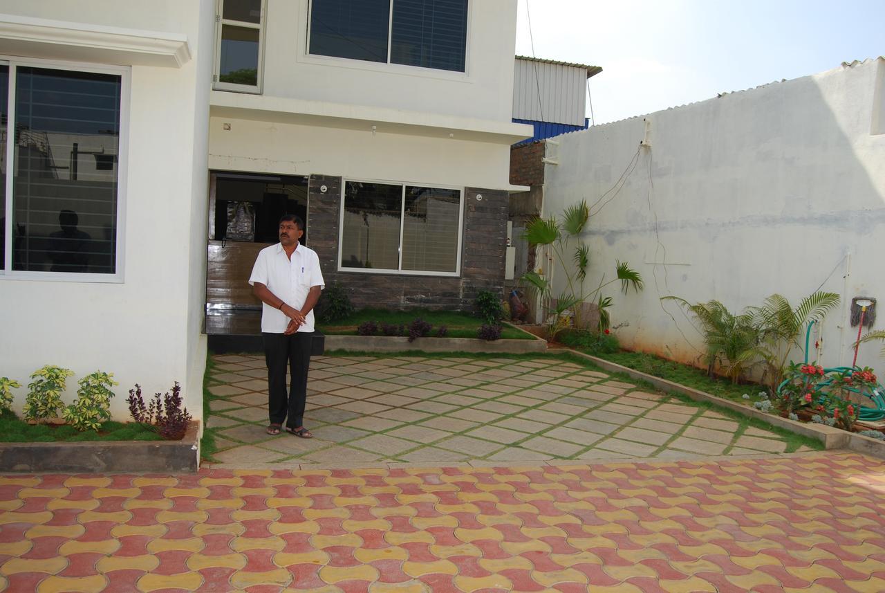 Pratham Residency Hotel Mysore Exterior photo