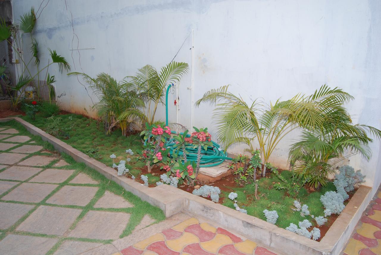 Pratham Residency Hotel Mysore Exterior photo